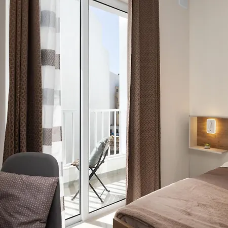 Edka - Modern Sunlit 2bd With Balconies - Close To Sliema Promenade, St Julian's & St Georges Bay * Gzira