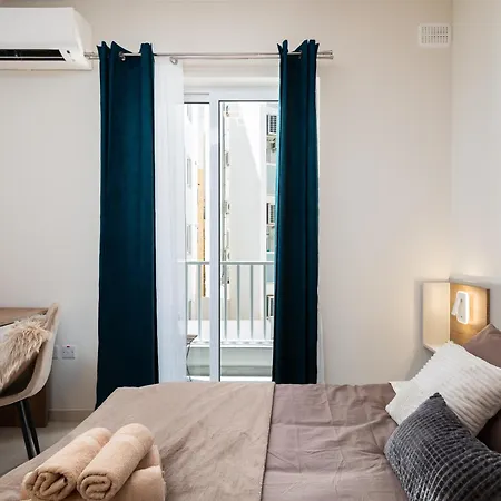 Edka - Modern Sunlit 2bd With Balconies - Close To Sliema Promenade, St Julian's & St Georges Bay Gzira