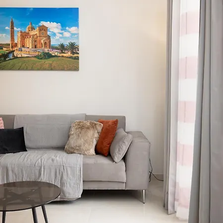 Edka - Modern Sunlit 2bd With Balconies - Close To Sliema Promenade, St Julian's & St Georges Bay Gzira