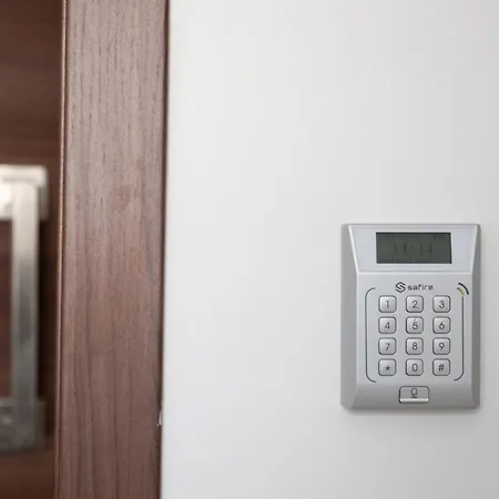 Edka - Modern Sunlit 2bd With Balconies - Close To Sliema Promenade, St Julian's & St Georges Bay