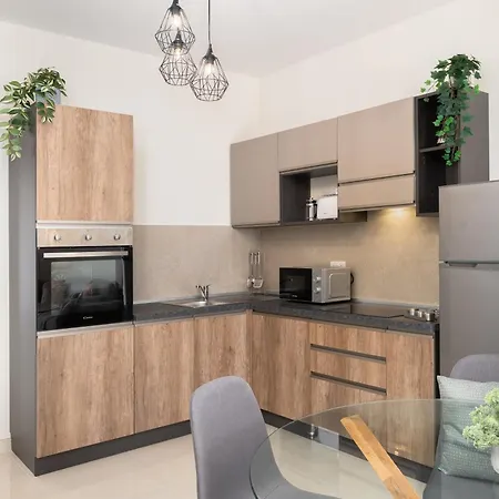 Edka - Modern Sunlit 2bd With Balconies - Close To Sliema Promenade, St Julian's & St Georges Bay Gzira