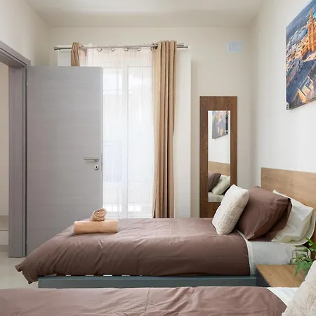 Apartament Edka - Modern Sunlit 2bd With Balconies - Close To Sliema Promenade, St Julian's & St Georges Bay