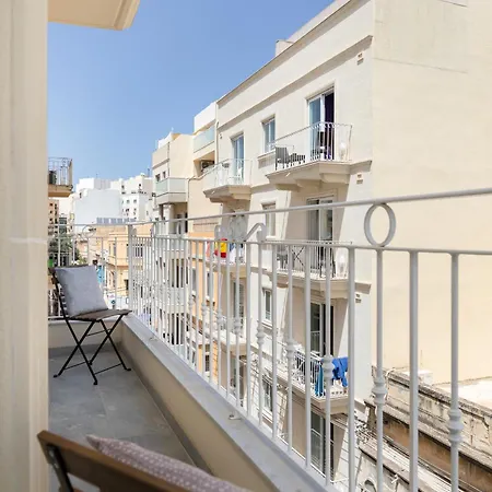 Edka - Modern Sunlit 2bd With Balconies - Close To Sliema Promenade, St Julian's & St Georges Bay