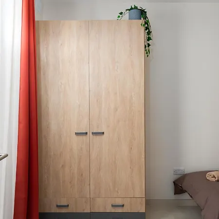 Edka - Modern Sunlit 2bd With Balconies - Close To Sliema Promenade, St Julian's & St Georges Bay Daire