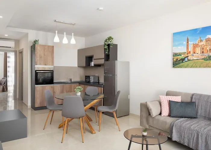 Edka - Modern Sunlit 2bd With Balconies - Close To Sliema Promenade, St Julian's & St Georges Bay