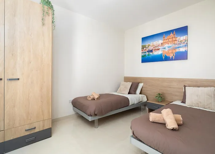 Edka - Modern Sunlit 2bd With Balconies - Close To Sliema Promenade, St Julian's & St Georges Bay * Gzira